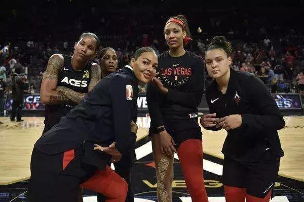 WNBA坎贝奇三部电影品味人生免费无憾在线观看-NBA传奇球员坎贝奇的三部电影品味人生